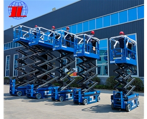 Four wheel mobile lifting platform